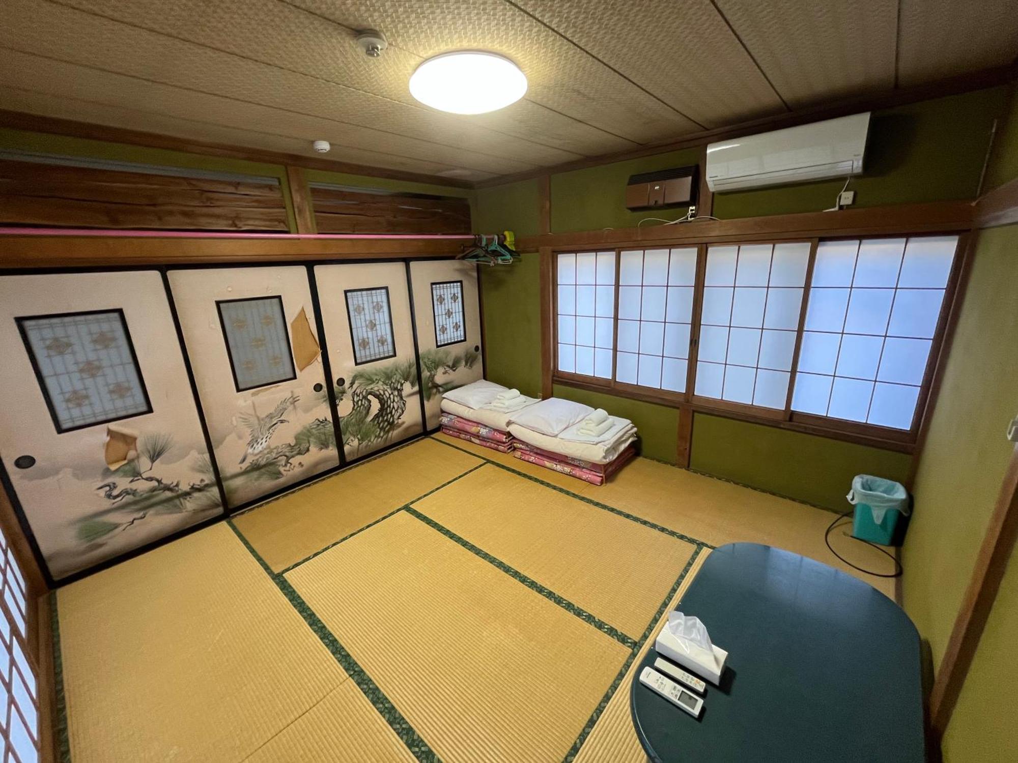 Gasthaus ふる里 Fujikawaguchiko Exterior foto