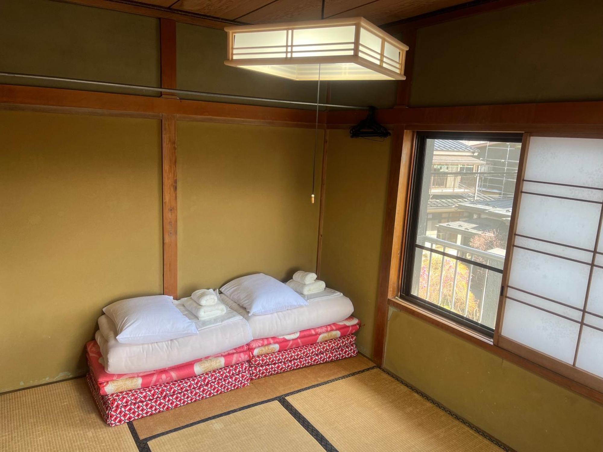 Gasthaus ふる里 Fujikawaguchiko Exterior foto